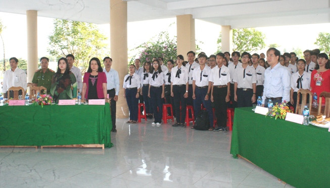 Quang cảnh lễ xuất quân