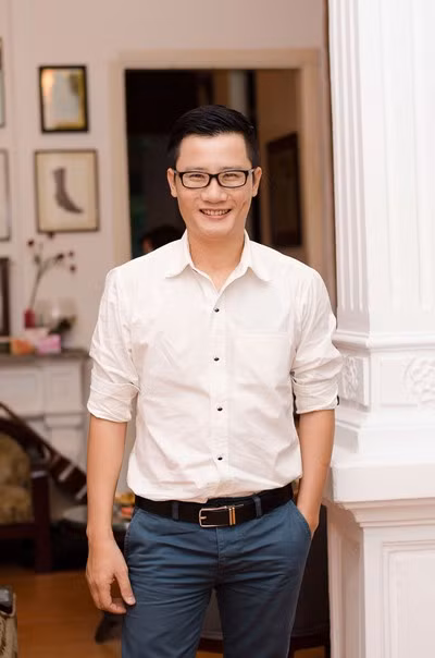 Hoàng Bách nhiều lần phải xin lỗi con