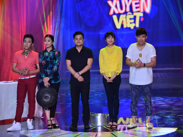 Trấn Thành, Anh Đức, Diệu Nhi, La Thành, Liêu Hà Trinh sẽ mang đến tiểu phẩm Cuộc thi kỳ thú, được lấy ý tưởng từ chính quá trình tuyển sinh của cuộc thi Cười Xuyên Việt. Sự dễ thương, trong sáng và đôi lúc còn khá ngây ngô của các thí sinh là nguồn cảm hứng để Trấn Thành và các thành viên trong nhóm kịch dựng lại tiểu phẩm theo góc nhìn hài hước, với hy vọng các thí sinh sẽ lấy đó làm kinh nghiệm và chuẩn bị tốt hơn trong các vòng thi kế tiếp.