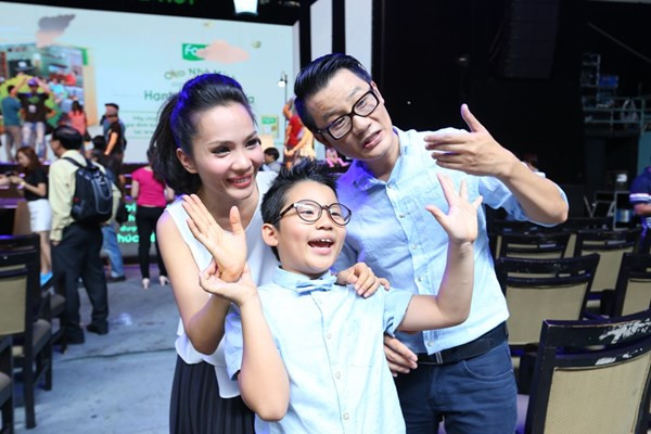 Sao Việt khoe người thân mừng Ngày Gia đình Việt Nam ảnh 2 Sao Việt khoe người thân mừng Ngày Gia đình Việt Nam - ảnh 3