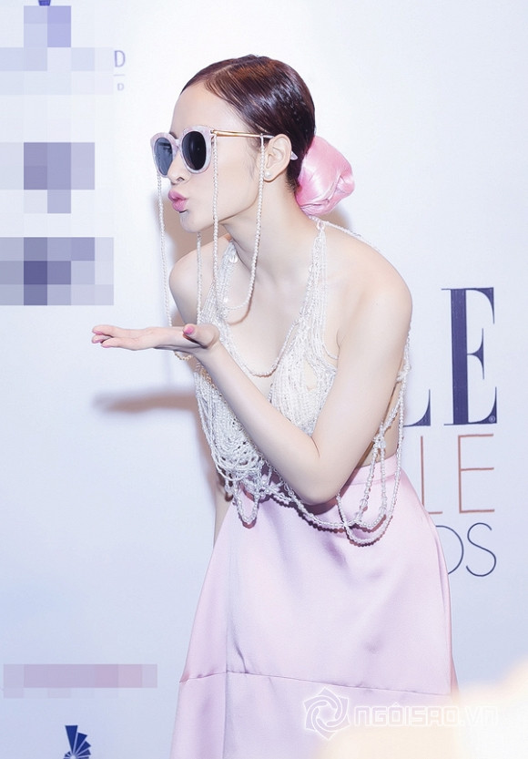 Những trang phục sexy Những trang phục sexy