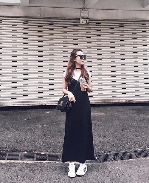 Sao Việt chạy theo mốt đeo vòng từng bị chê là thảm họa ảnh 3 Sao Việt chạy theo mốt đeo vòng từng bị chê là thảm họa