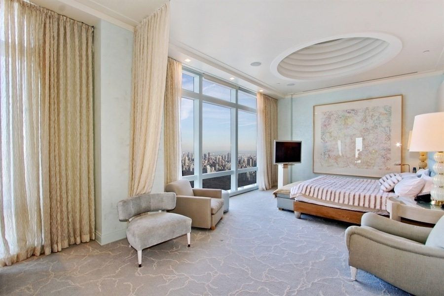 Cuộc sống xa hoa của con gái tỷ phú ngành thép - Ảnh 2 Cuộc sống xa hoa của con gái tỷ phú ngành thép - Ảnh 2