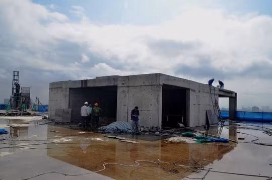  Tầng tum sai phạm bị phá dỡ trong ngày 22-11 