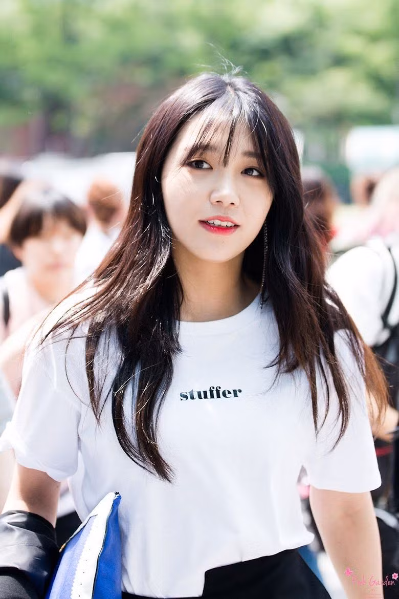 25 diễn viên thần tượng K-Pop xuất sắc nhất, được người hâm mộ bình chọn ảnh 6