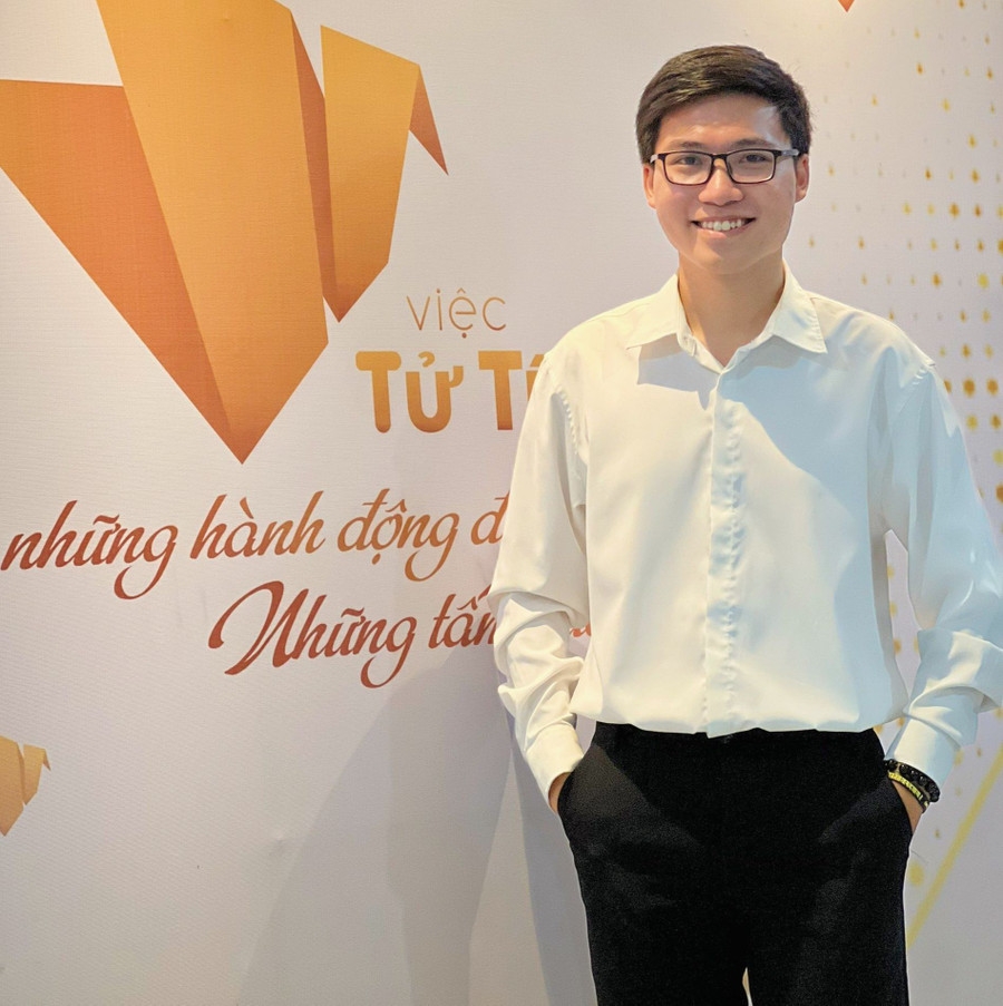 Lê Văn Phúc hiện là Phó Trưởng ban thường trực Mạng lưới Tình nguyện Quốc gia khu vực miền Nam (Trung tâm Tình nguyện Quốc gia). Ảnh: NVCC