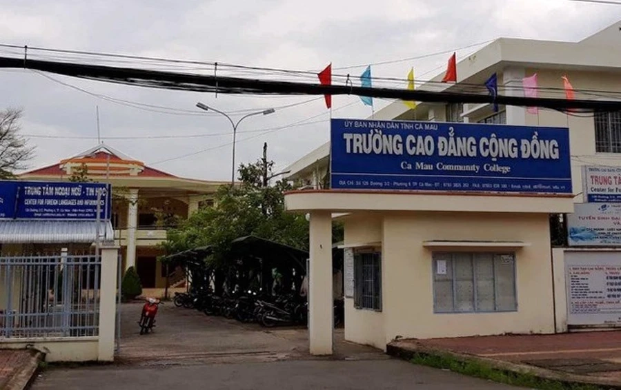 Trường CĐ cộng đồng Cà Mau.