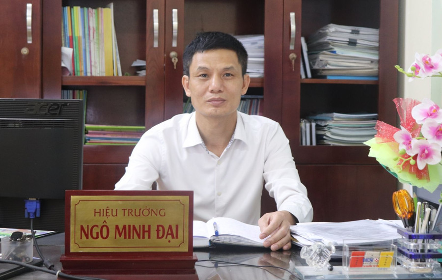Thầy Ngô Minh Đại. Thầy Ngô Minh Đại.