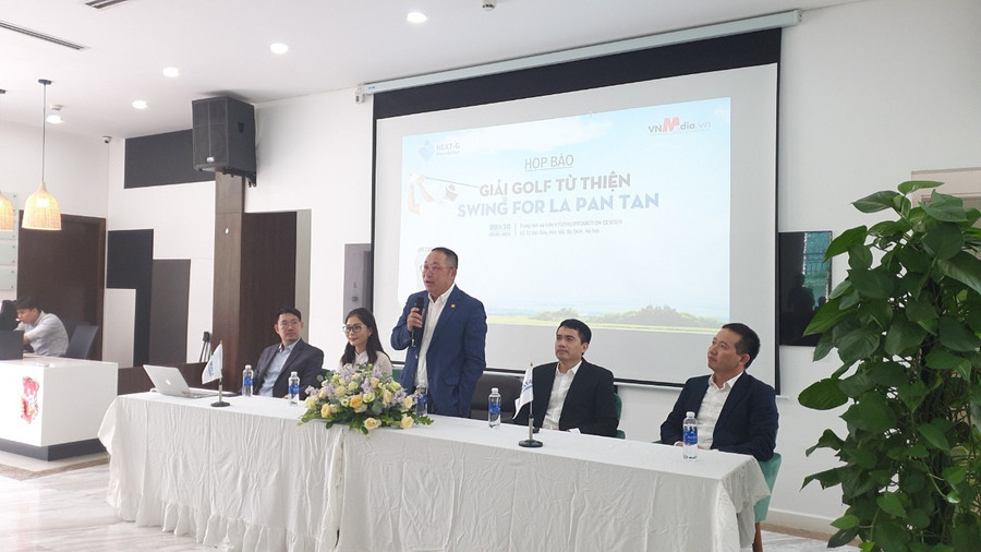 Ông Steve Bùi – Chủ tịch Quỹ từ thiện Vì Tương Lai Next-G Foundation phát biểu trong cuộc họp báo. Ông Steve Bùi – Chủ tịch Quỹ từ thiện Vì Tương Lai Next-G Foundation phát biểu trong cuộc họp báo.