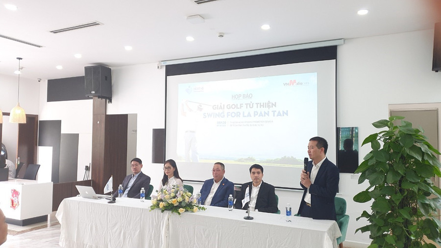 Họp báo công bố Giải Golf từ thiện: Swing for La Pan Tan ngày 9/8/2023 tại Hà Nội. Họp báo công bố Giải Golf từ thiện: Swing for La Pan Tan ngày 9/8/2023 tại Hà Nội.