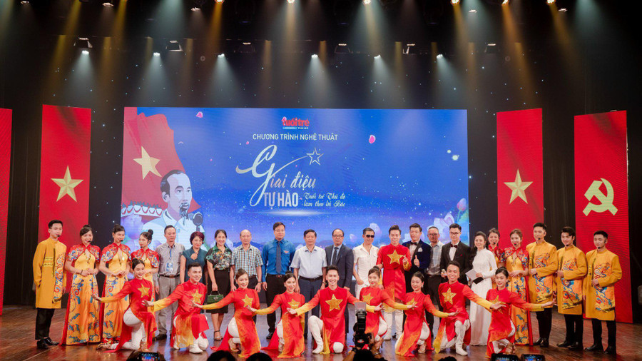 Chương trình “Giai điệu tự hào - Tuổi trẻ Thủ đô làm theo lời Bác” có ý nghĩa như đóa hoa thơm dâng lên Người.