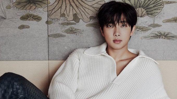 RM được đánh giá là một trưởng nhóm đa tài của BTS. RM được đánh giá là một trưởng nhóm đa tài của BTS.