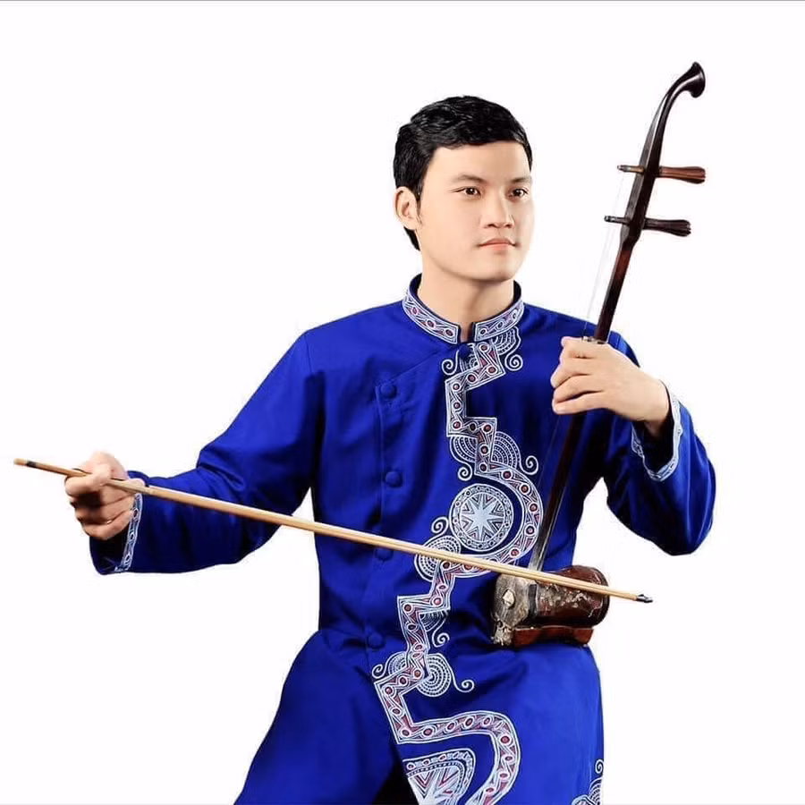 Nghệ sĩ Trần Văn Xâm.