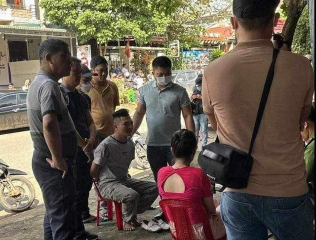 Quân "Idol" bị công an bắt giữ. Quân "Idol" bị công an bắt giữ.