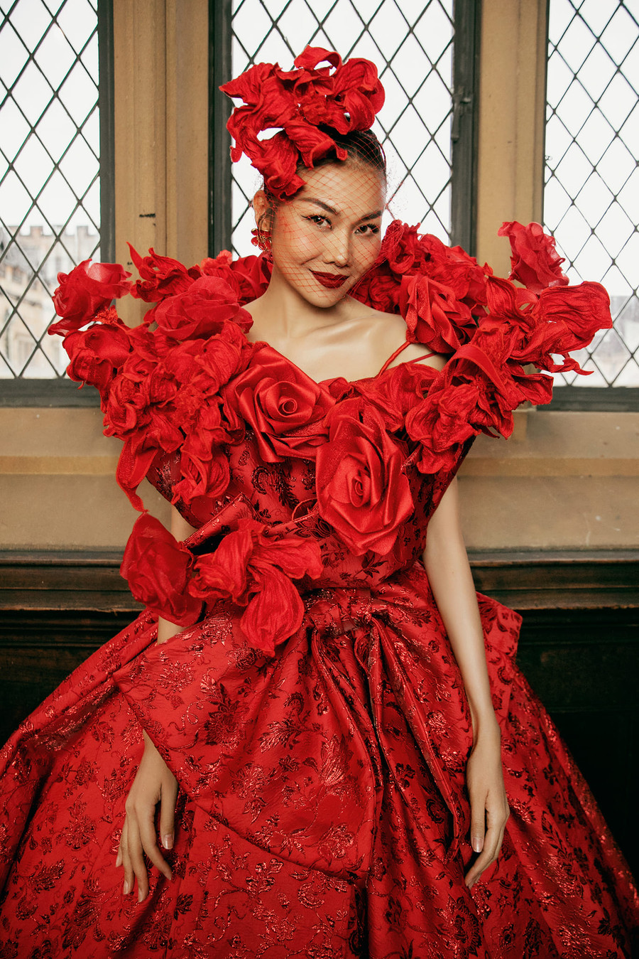 Siêu mẫu Thanh Hằng được xem là "chân dài" nổi tiếng nhất làng mốt. Siêu mẫu Thanh Hằng được xem là "chân dài" nổi tiếng nhất làng mốt.