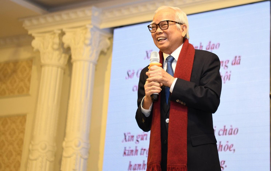 TS Nguyễn Văn Hòa – Chủ tịch HĐQT Hệ thống Giáo dục Nguyễn Bỉnh Khiêm (Cầu Giấy, Hà Nội). TS Nguyễn Văn Hòa – Chủ tịch HĐQT Hệ thống Giáo dục Nguyễn Bỉnh Khiêm (Cầu Giấy, Hà Nội).