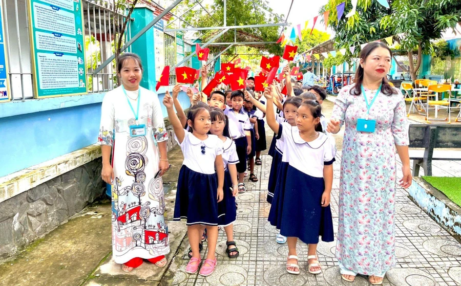 Các trường học tại TPHCM luôn nỗ lực để mỗi ngày học sinh đến trường là một ngày vui.