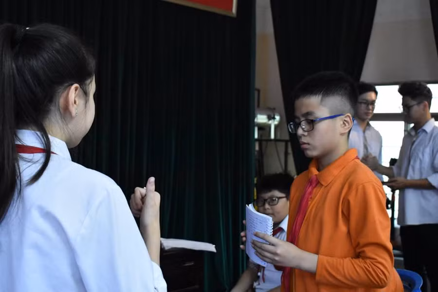 Sau thành công của cuộc thi tranh biện G-Bate 2018, Trường THCS&THPT khởi động G-Bate 2019 từ 1/3. Các đội thi trải qua vòng Casting với tỷ lệ "chọi" rất cao!