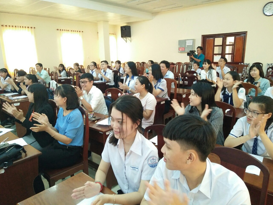 Tham gia lớp bồi dưỡng có gần 100 học sinh THPT các trường trên địa bàn TP Cần Thơ