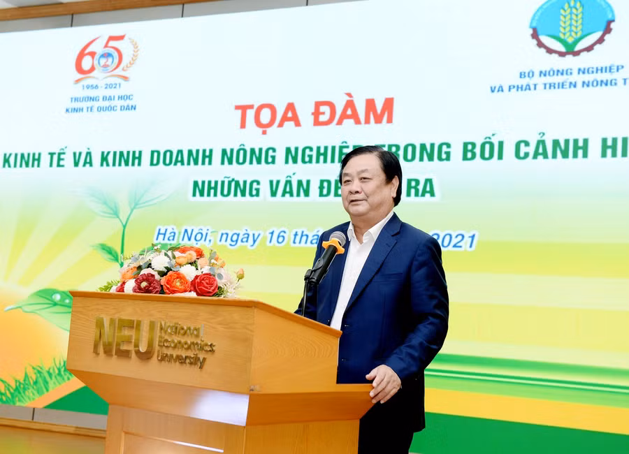 Ông Lê Minh Hoan - Bộ trưởng Bộ Nông nghiệp và Phát triển nông thôn phát biểu tại buổi tọa đàm.