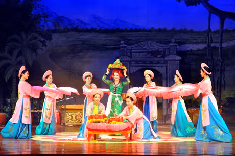 Khắc phục hạn chế về pháp luật của sinh viên nghệ thuật