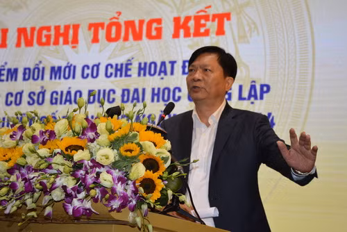 Các đại biểu phát biểu hội nghị