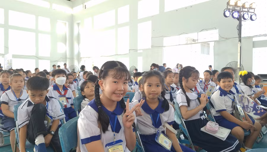 Các thí sinh tham dự Hội thi.