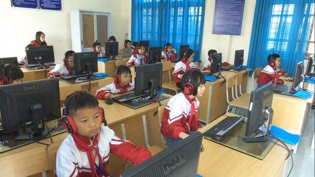 Học sinh trường Tiểu học Hòa Mạc – Duy Tiên – Hà Nam