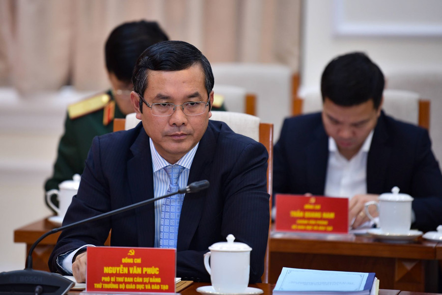 Thứ trưởng Bộ GD&amp;ĐT Nguyễn Văn Phúc.