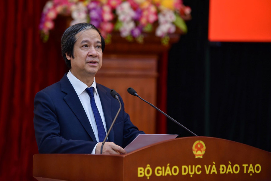 Bộ trưởng Nguyễn Kim Sơn phát biểu.