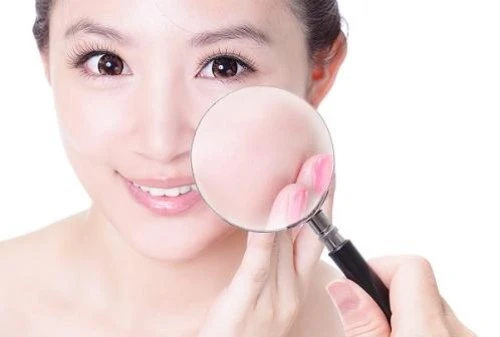 Loại bỏ lỗ chân lông cực đơn giản với kem đánh răng