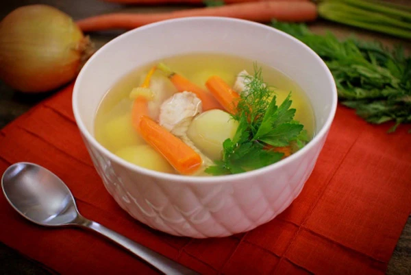 Nấu canh cá kiểu mới “bao ngọt bao ngon“
