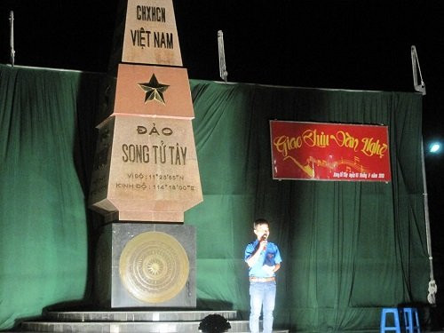 hanh trinh vat va cua sao viet khi luu dien truong sa hinh anh 2