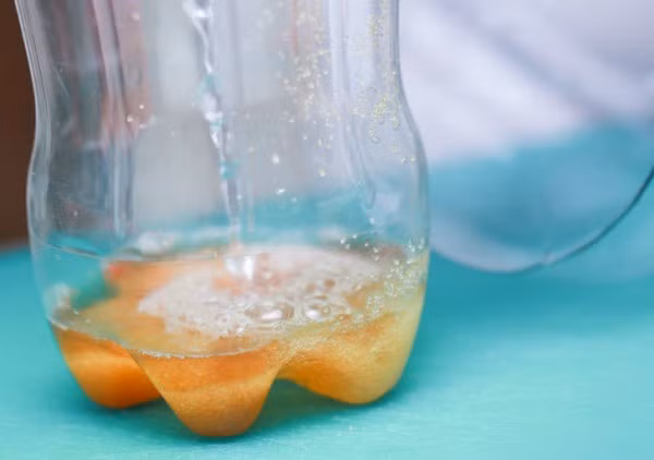 Muỗi sẽ lao vào 