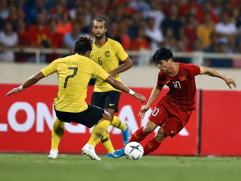 AFC đã quyết định dời chuyến làm khách của tuyển Việt Nam đến sân Malaysia từ tháng 3 sang tháng 6. Ảnh: NGỌC DUNG