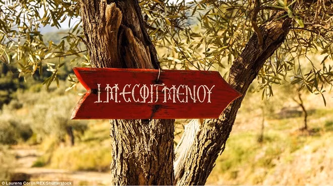 Vùng đất thiêng cấm phụ nữ và trẻ em 