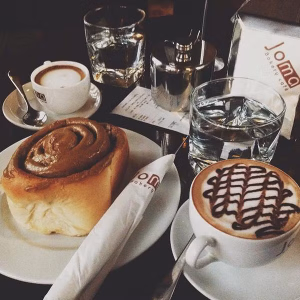 11 quán cà phê mở cửa xuyên Tết ở Hà Nội