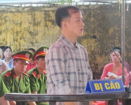 Trúng đề không lấy được tiền, mang dao chém chết người ghi đề - Ảnh 1