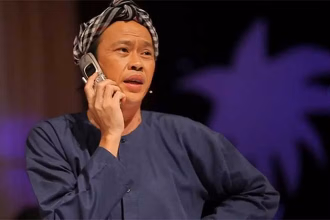 Hoài Linh - nghệ sĩ hải ngoại duy nhất cho tới nay được đề nghị phong tặng NSƯT - cũng bị loại