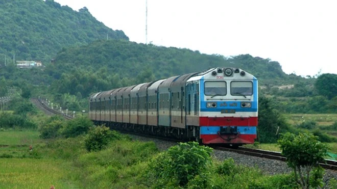 Truy tố 6 quan chức đường sắt nhận "bôi trơn" 11 tỷ