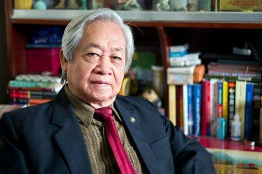 GS.TSKH Phạm Tất Dong.