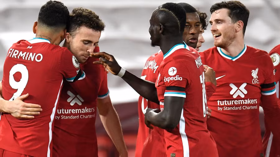  Liverpool giành chiến thắng 3-0 trước Leicester.