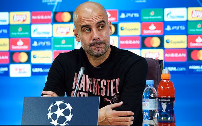 Pep Guardiola khẳng định vẫn muốn gắn bó với Man City.