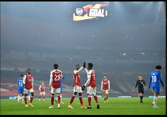 Arsenal có cuộc lội ngược dòng ấn tượng. 