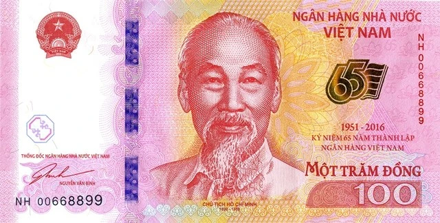 Bán tiền lưu niệm 100 đồng: Tranh cãi chưa hồi kết