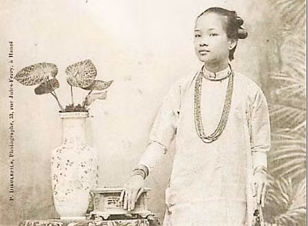 De nhat my nhan Sai Gon xua va nhung dieu con chua biet - Anh 1