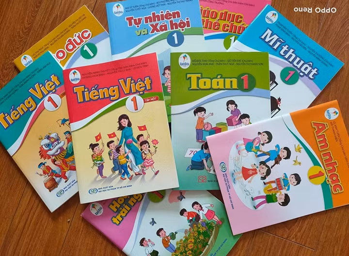 Bộ sách giáo khoa Cánh Diều lớp 1.
