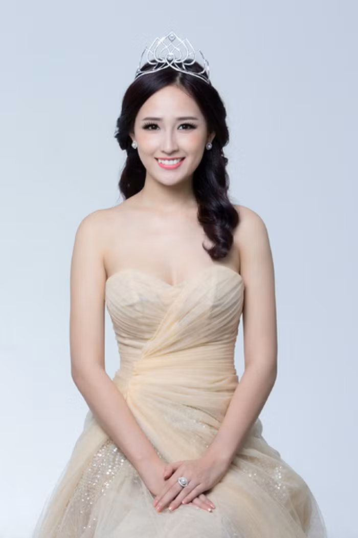 Hoa hậu Mai Phương Thúy chính thức ngồi "ghế nóng" Miss World Vietnam 2021 ảnh 1