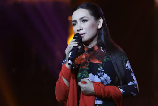 Nữ ca sĩ Phi Nhung đã qua đời vào ngày 28/9 sau một thời gian mắc Covid-19.