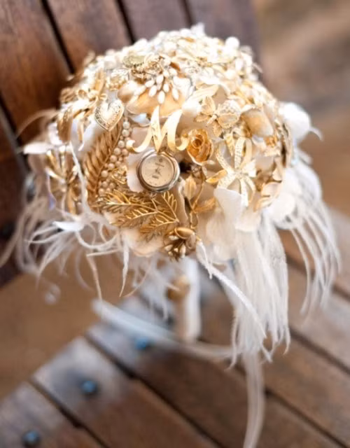 Tròn mắt ngắm những bó hoa cô dâu cực 